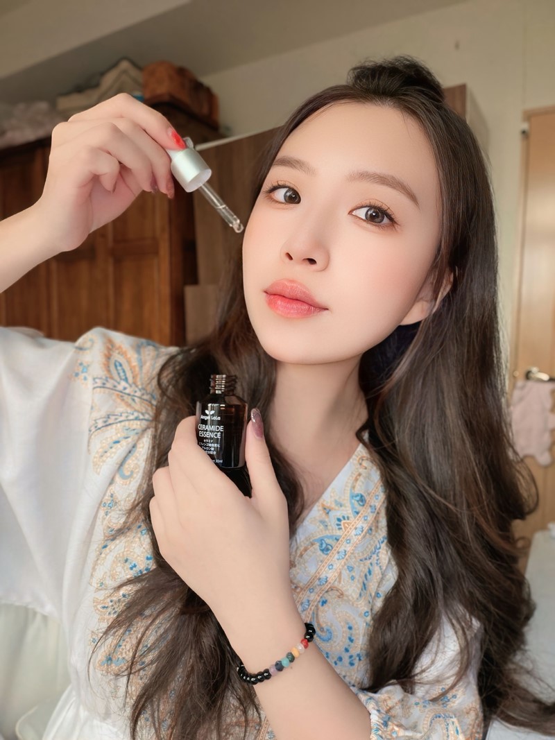 女人知己試用大隊,口碑行銷,部落客行銷,Angel LaLa 天使娜拉 神經醯胺原液,高純度,高效能,高濃度,鞘糖脂